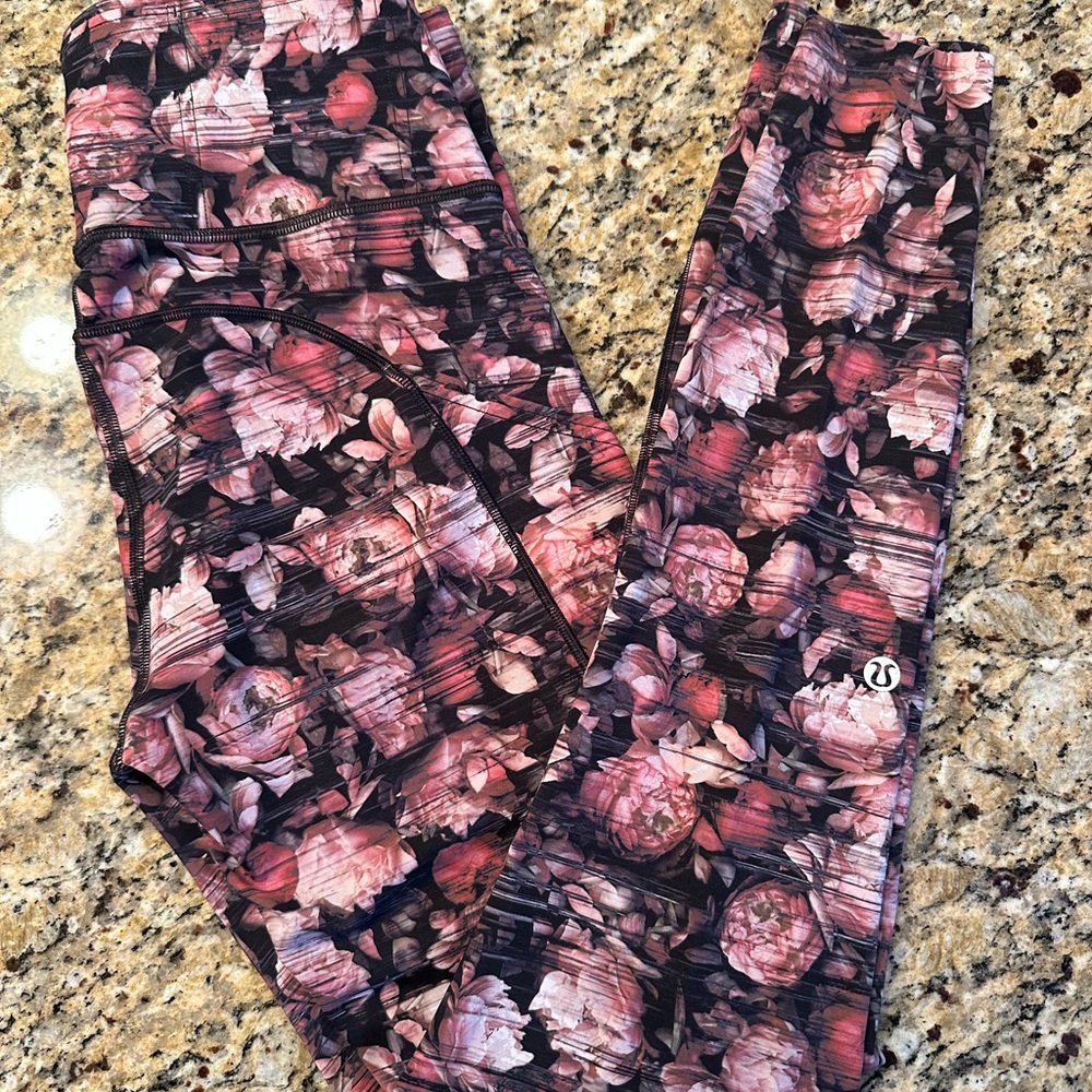 Lululemon Fast and Free